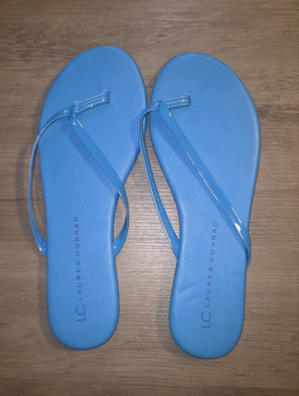 LC Lauren Conrad Bright Blue Patent-Strap Flip Flops